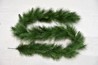 9 ft Long Needle Pine Garland Small.jpeg