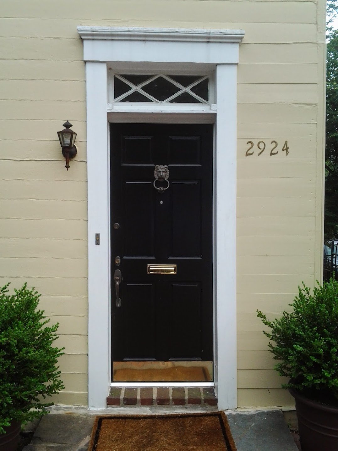 N Street door, Georgetown