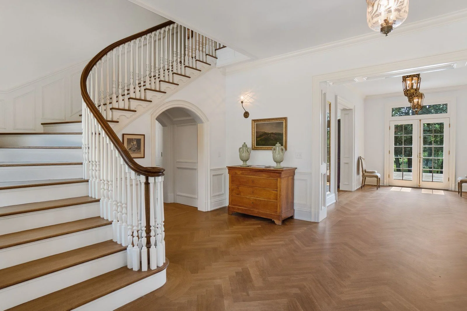 5 Interior Details That Set Homes Apart