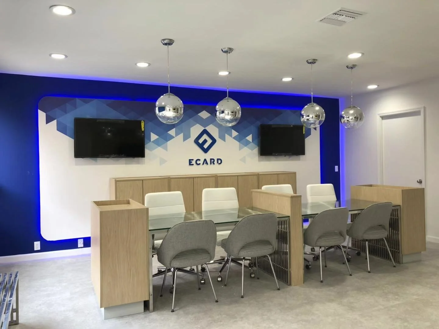 ECARD COMPLETE2.jpeg