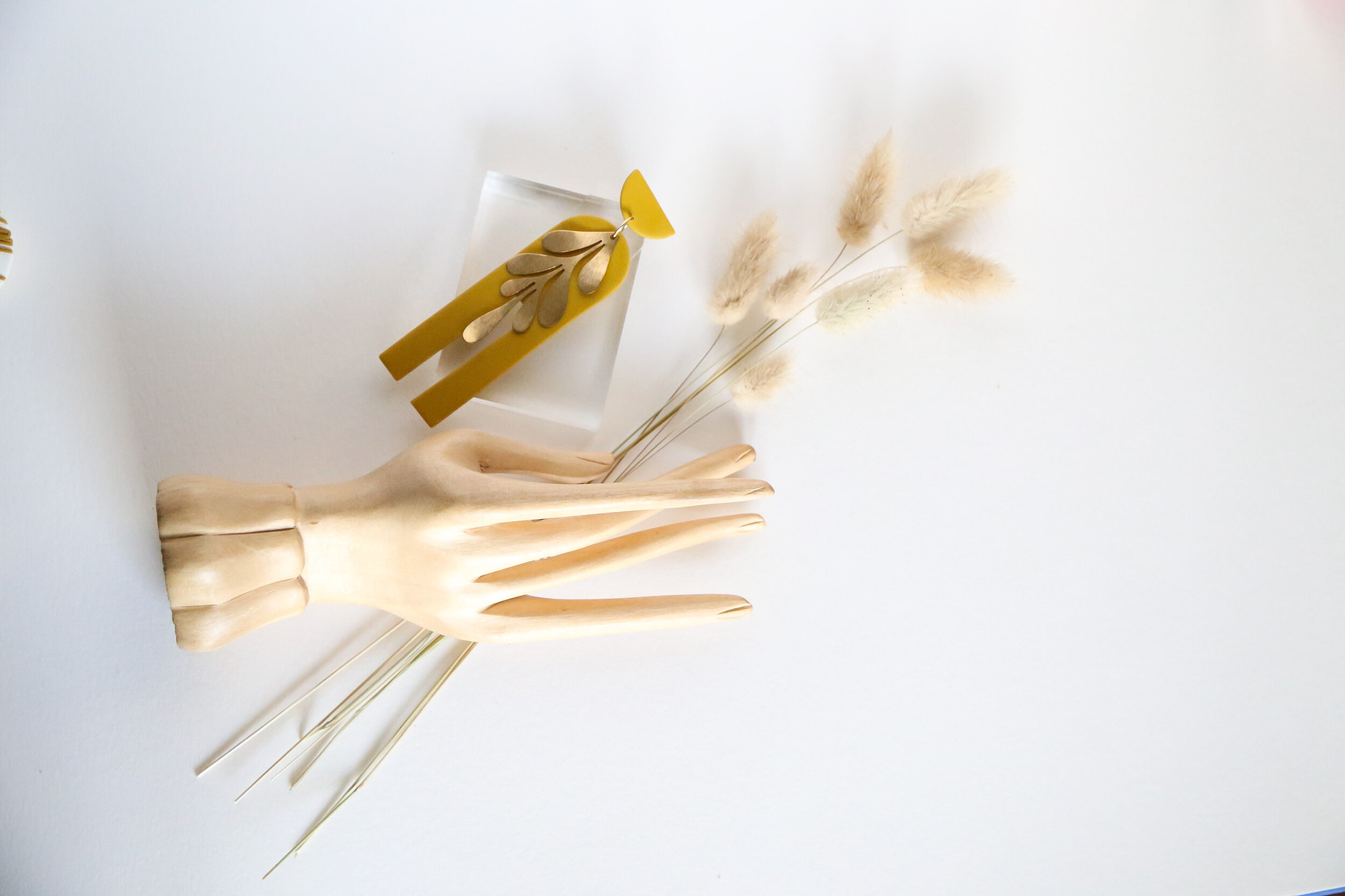 Reaching Vines + Arches