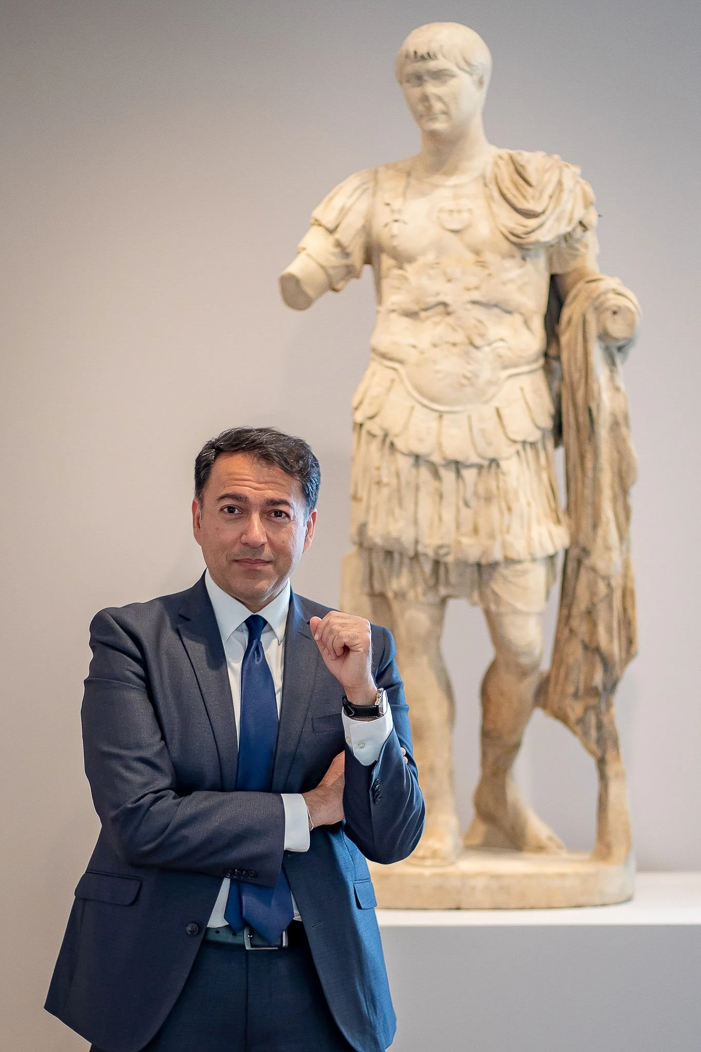 JPG_Suit_HarvardGallery_Rome4.jpg