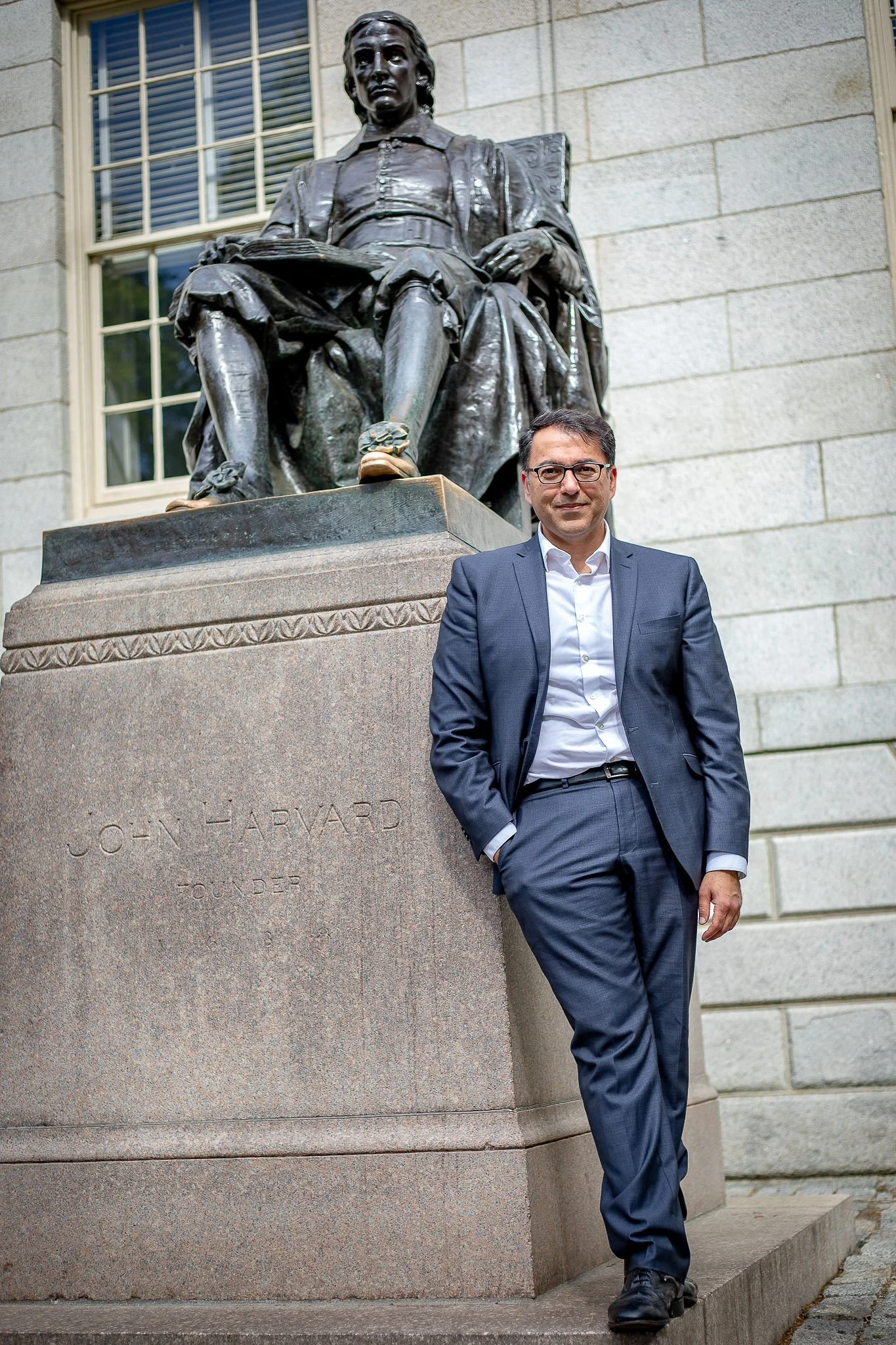 JPG_JohnHarvard_Standing2.jpg