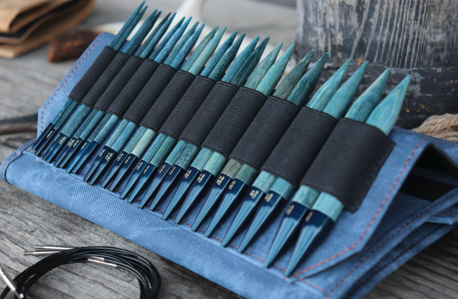 LYKKE Circular Knitting Needles 5 Interchangeable Gift Set 12 pairs —  Beesybee Fibers