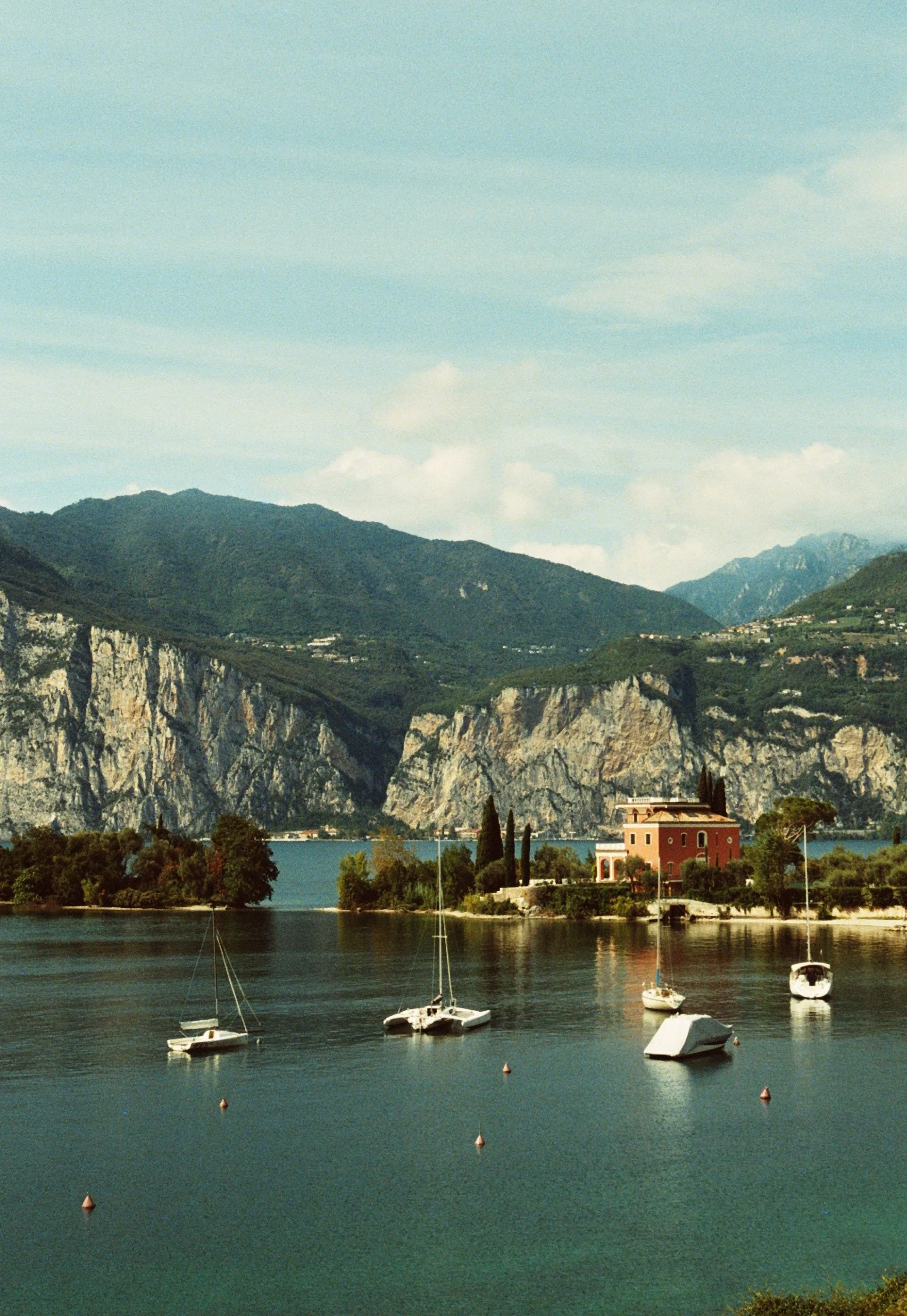 lake garda sailboats vertical.JPG
