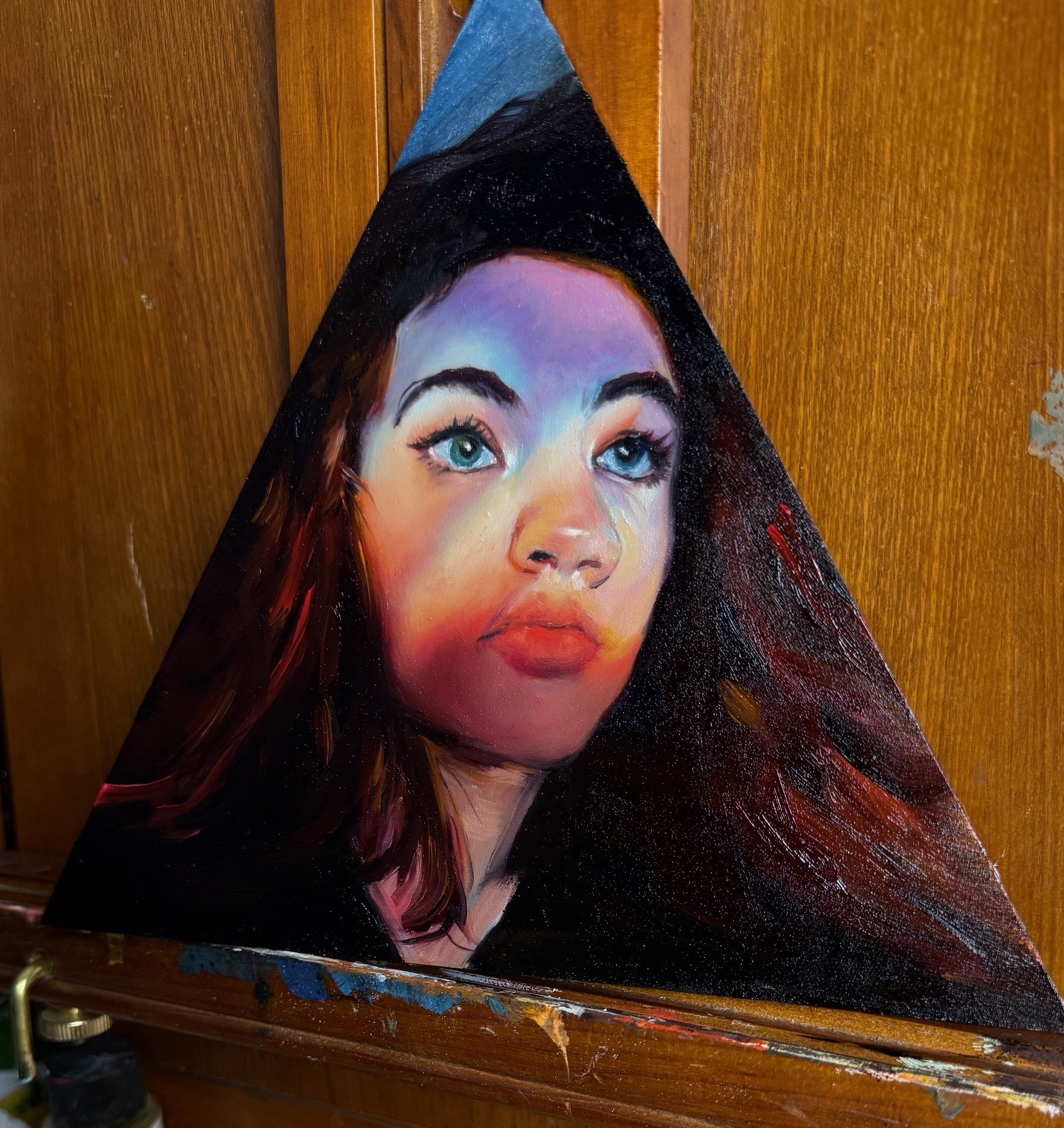 spectrum crop easel ariane kamps.jpg