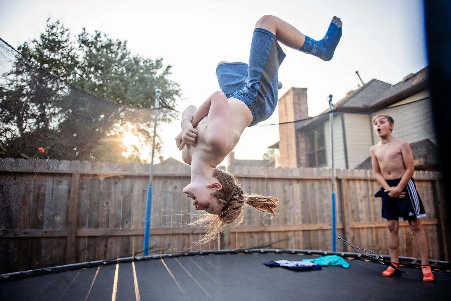 BOUNCING BOYS BOUNDERS