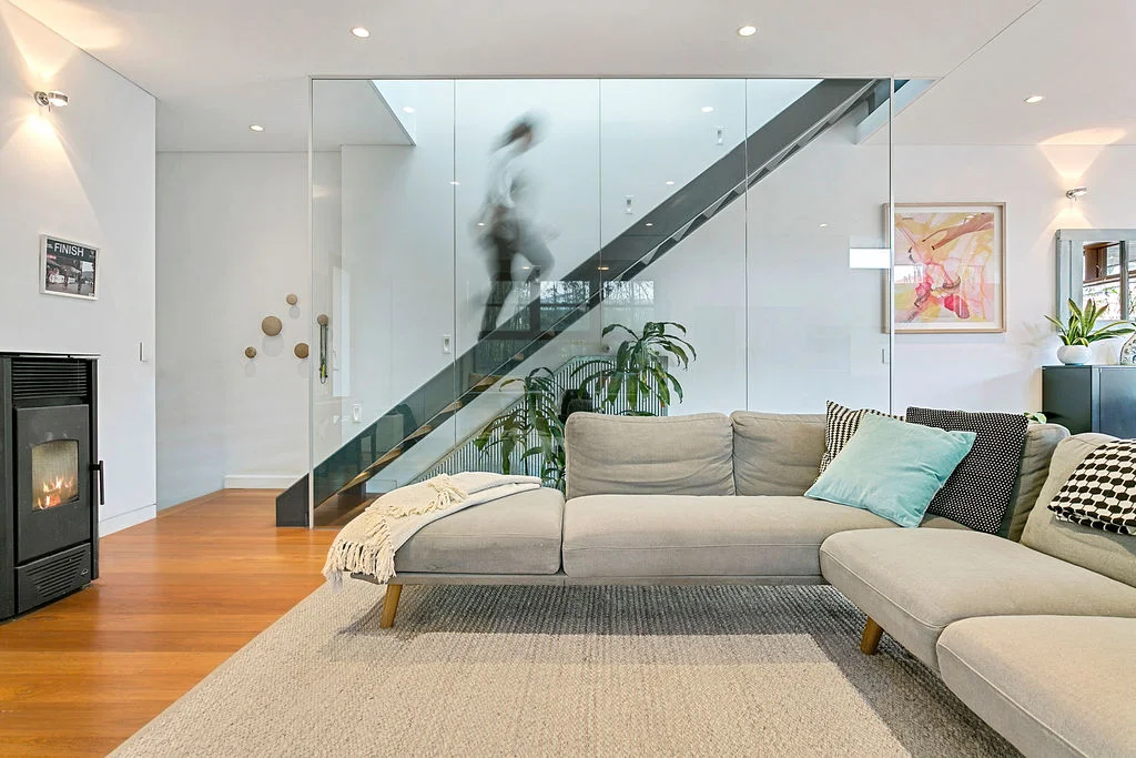 003_Open2view_ID531210-52_Glenayr_Avenue__North_Bondi.jpg