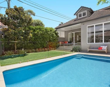 Bondi Adobe. Bondi beach Holiday Homes3.jpg
