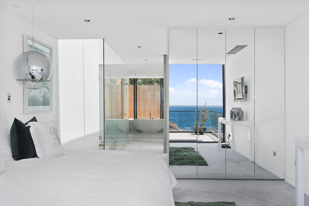 The+luxe+tamarama+ocean+view.+Bondi+Beach+Holiday+Homes1.jpg