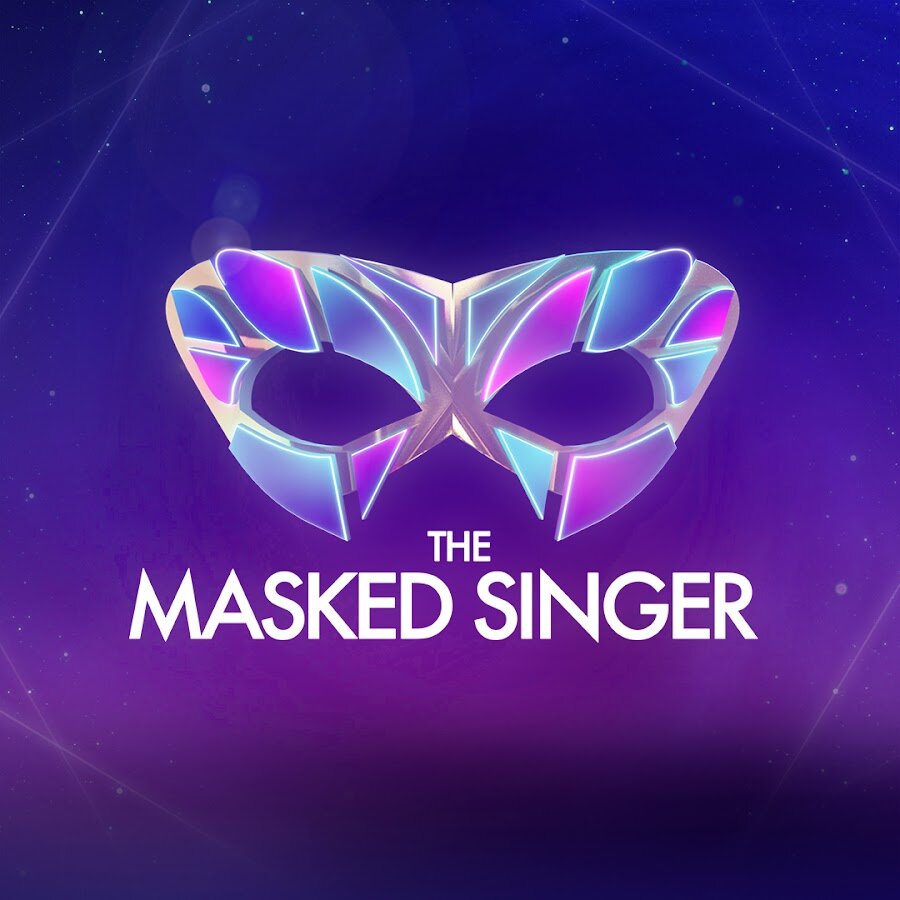 The Masked Reader!