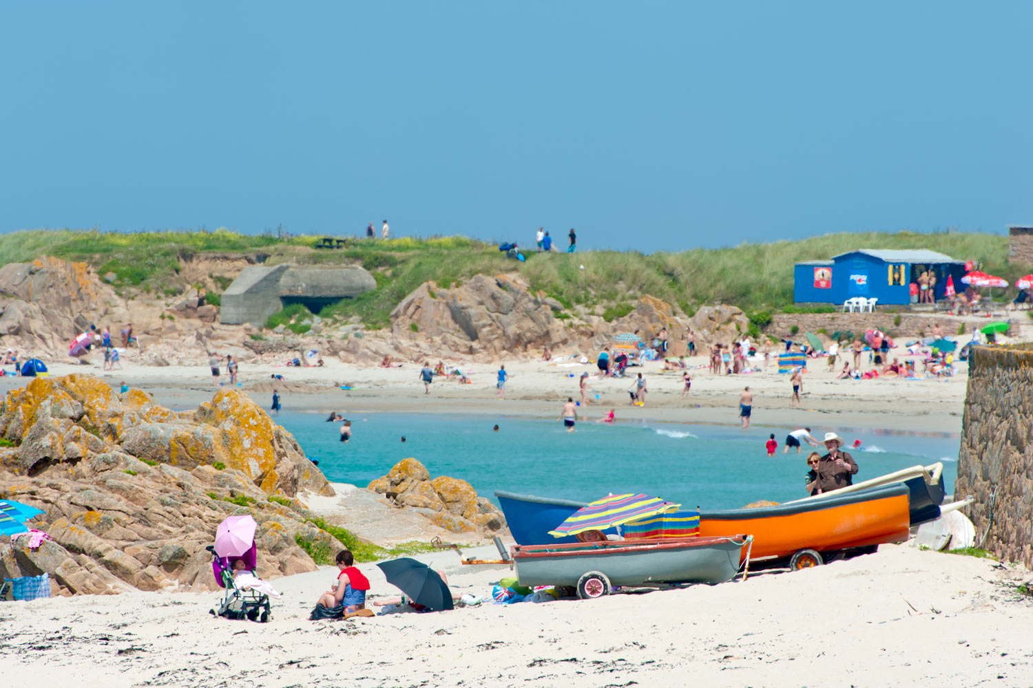 Grandes Rocques Bay