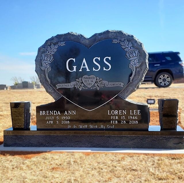 Here is a stunning Heart Shaped Memorial that we created for the Gass family. This incorporates shell rocked edges and shaped carved roses to get that unique look. Once again, we want to thank the Gass family for trusting us with this memorial. It wa