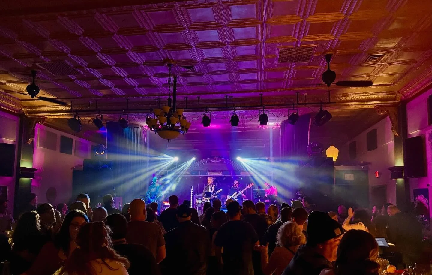 This right here >>>
Nothing beats a room full of people choosing live music.