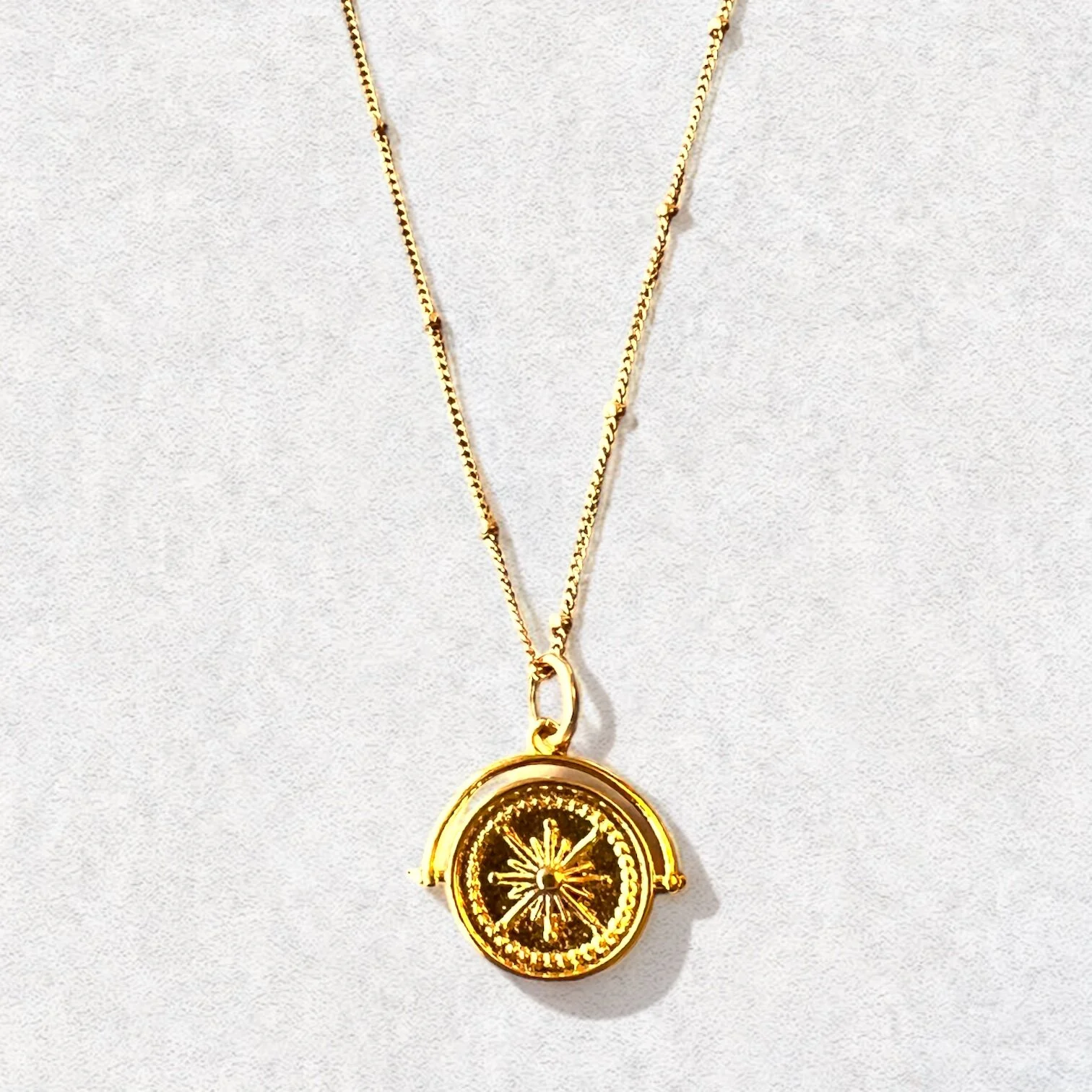 02BF8850-0CBF-4FF4-8592-AC1E9645AF88