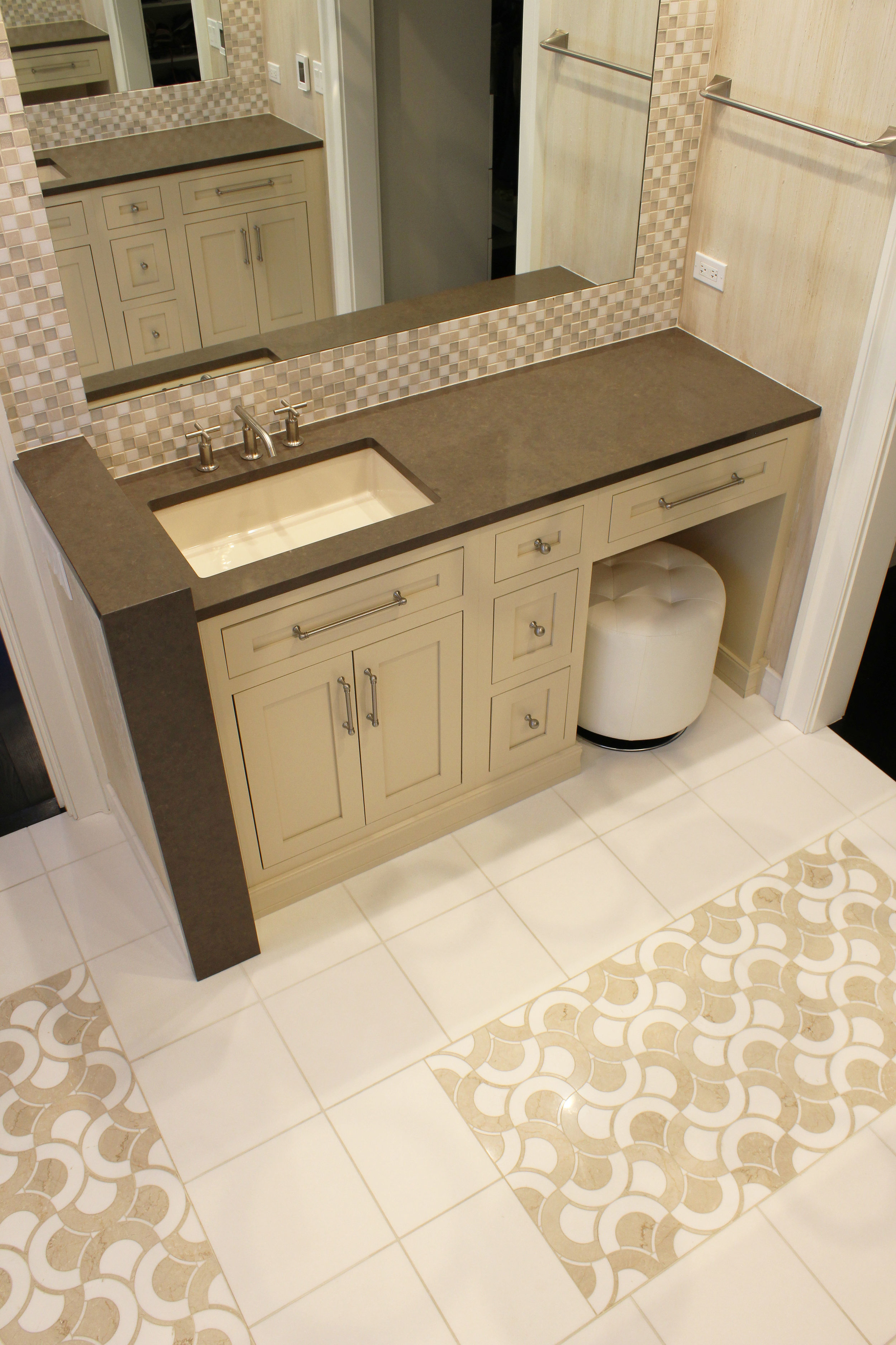 MASTER BATHROOM 6.jpg