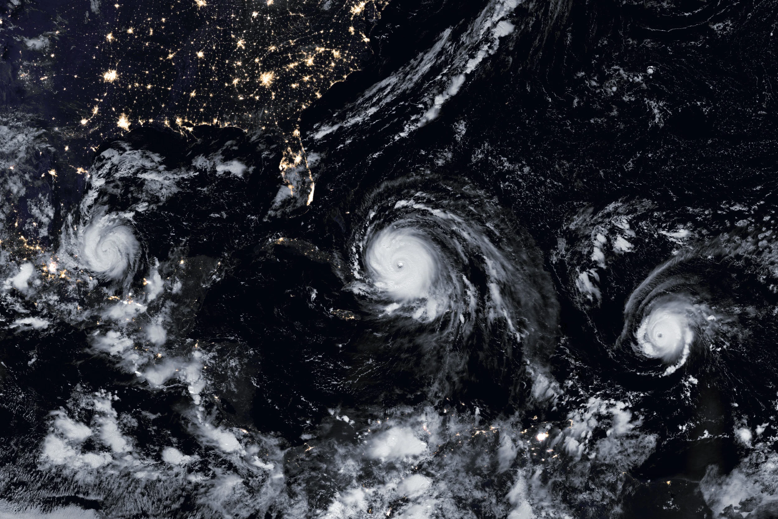hurricanes_vir_2017251_lrg.jpg