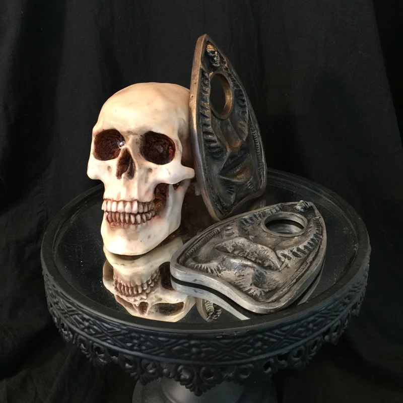 hexenbrett-replicas-01.jpg