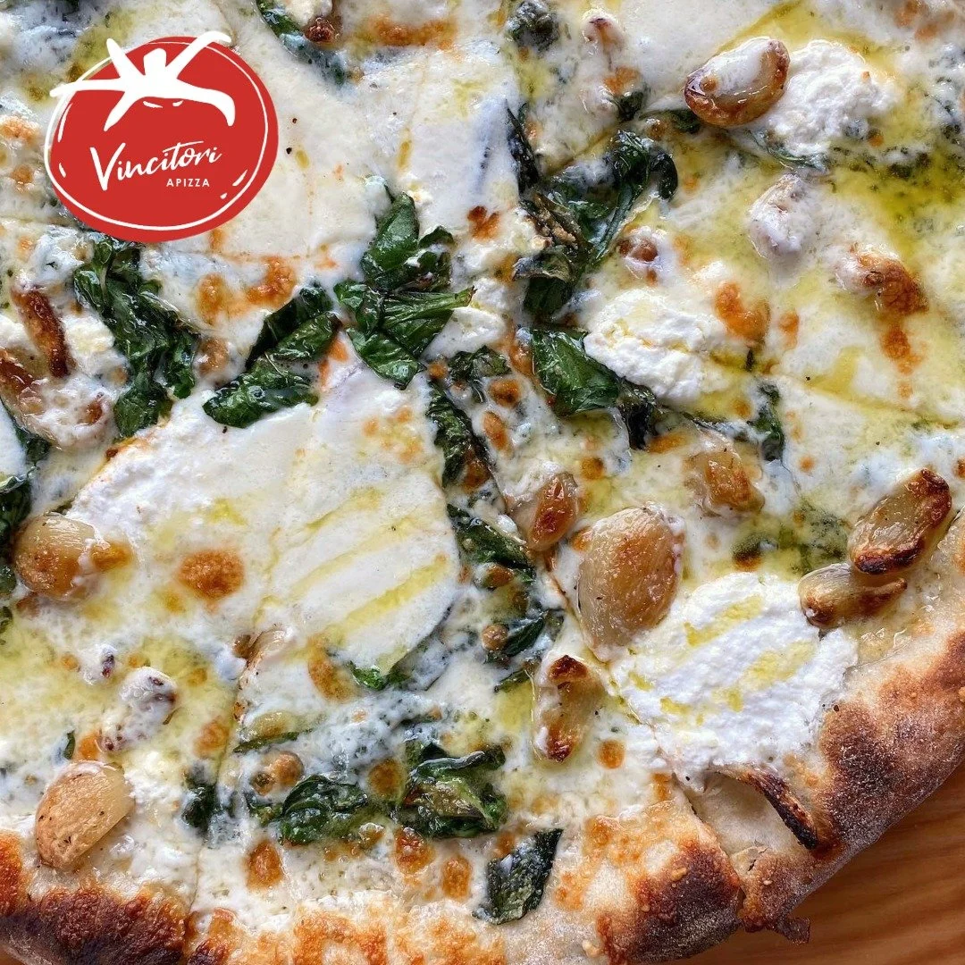 Couldn't you just go for some delicious comfort food right about now?! ... 

Dine-In * 294 Main St, Niantic
Delivery * VincitoriApizza.com 
Take-out * 860-739-3136