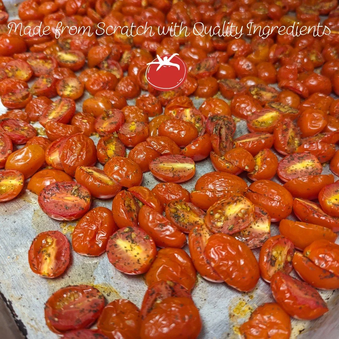 What makes Vincitori Apizza stand out from the rest? We make everything in-house, from-scratch. You can taste the difference.
✅ aged, sourdough crust 
✅ meatballs
✅ pizza sausage
✅ roasted garlic and red peppers
✅ pizza and focaccia sauce
✅ arancini
