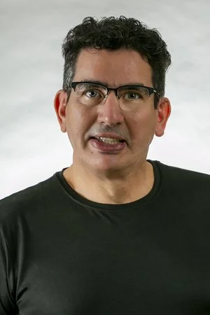 Ben+-+Headshot-min.jpg