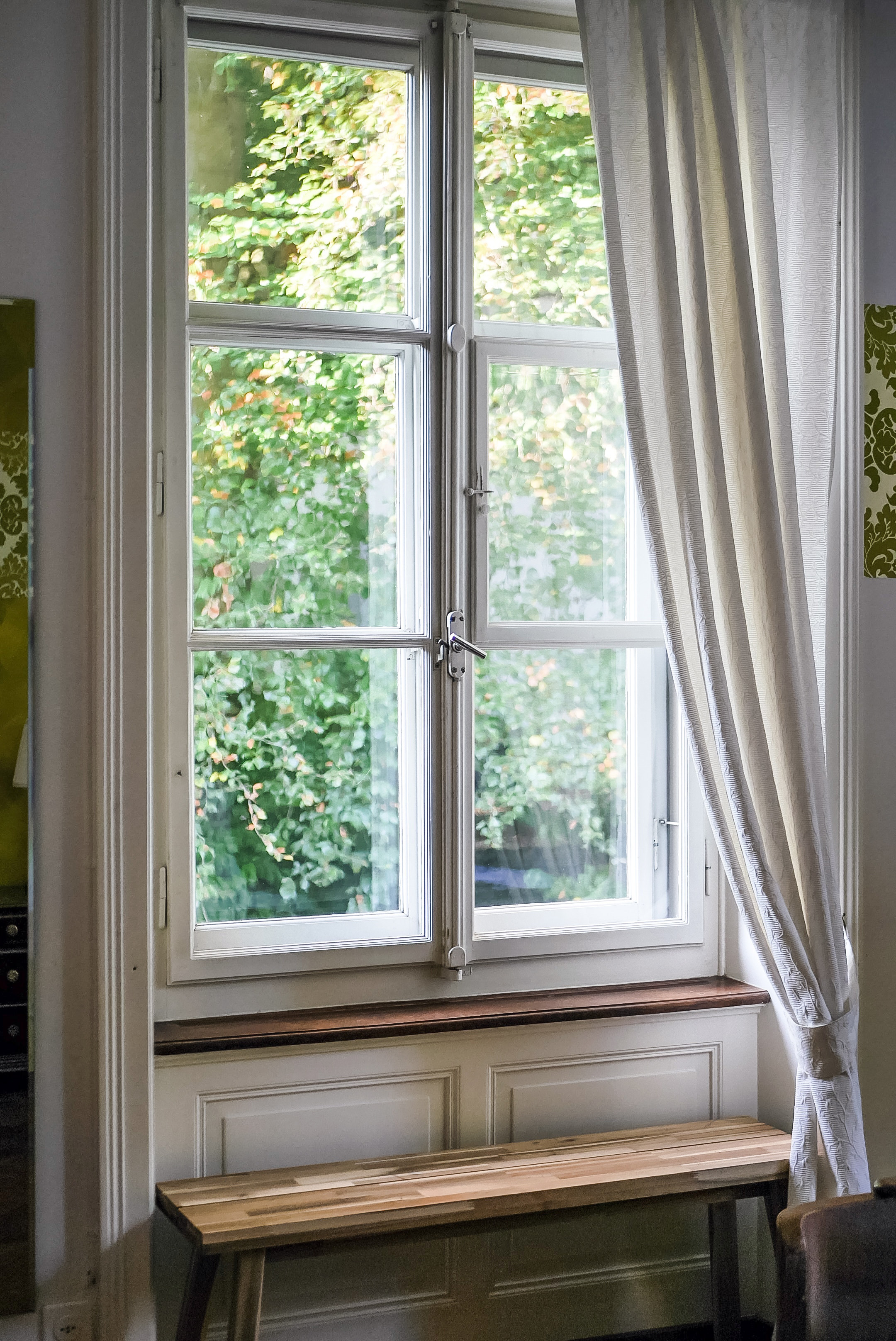 curtain2.jpg