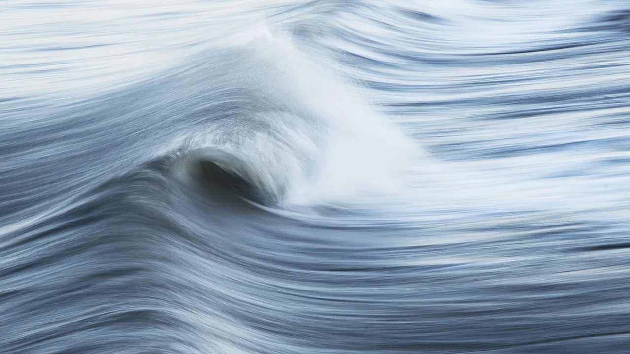 wave-1905610_1280.jpg