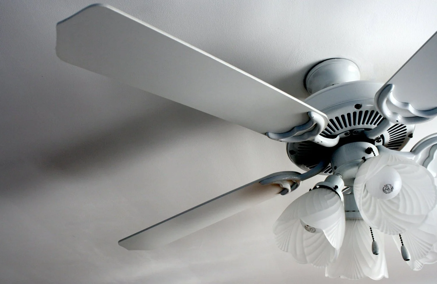 Reasons Why Your House Needs A Ceiling Fan Installation