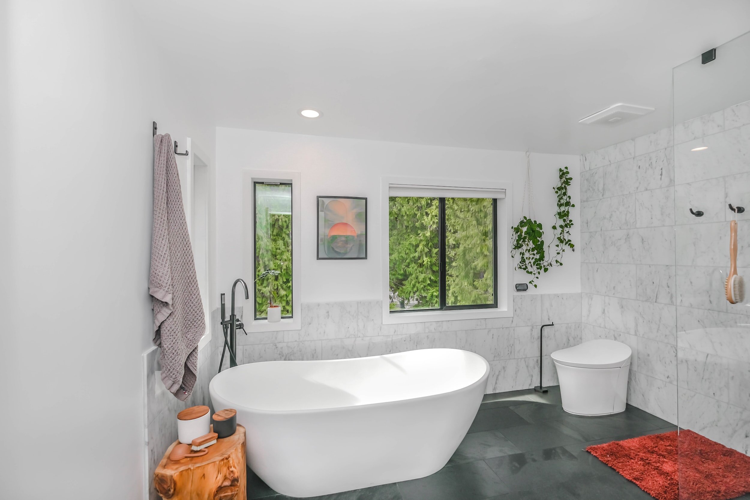 8 Renovation Ideas to Update Your Bathroom 