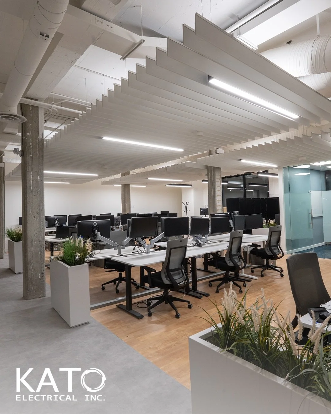 As this office came to life, it was the lighting choices and refined details that really shaped the feel of this space, creating a sophisticated and modern work environment. 🔌

We are stoked how this office space turned out and all the hard work fro