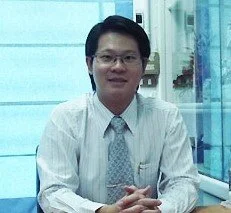 อภิชาญ พงศ์พัฒนานุรักษ์