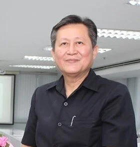 ศักดิ์ชัย นิลวัชรารัง