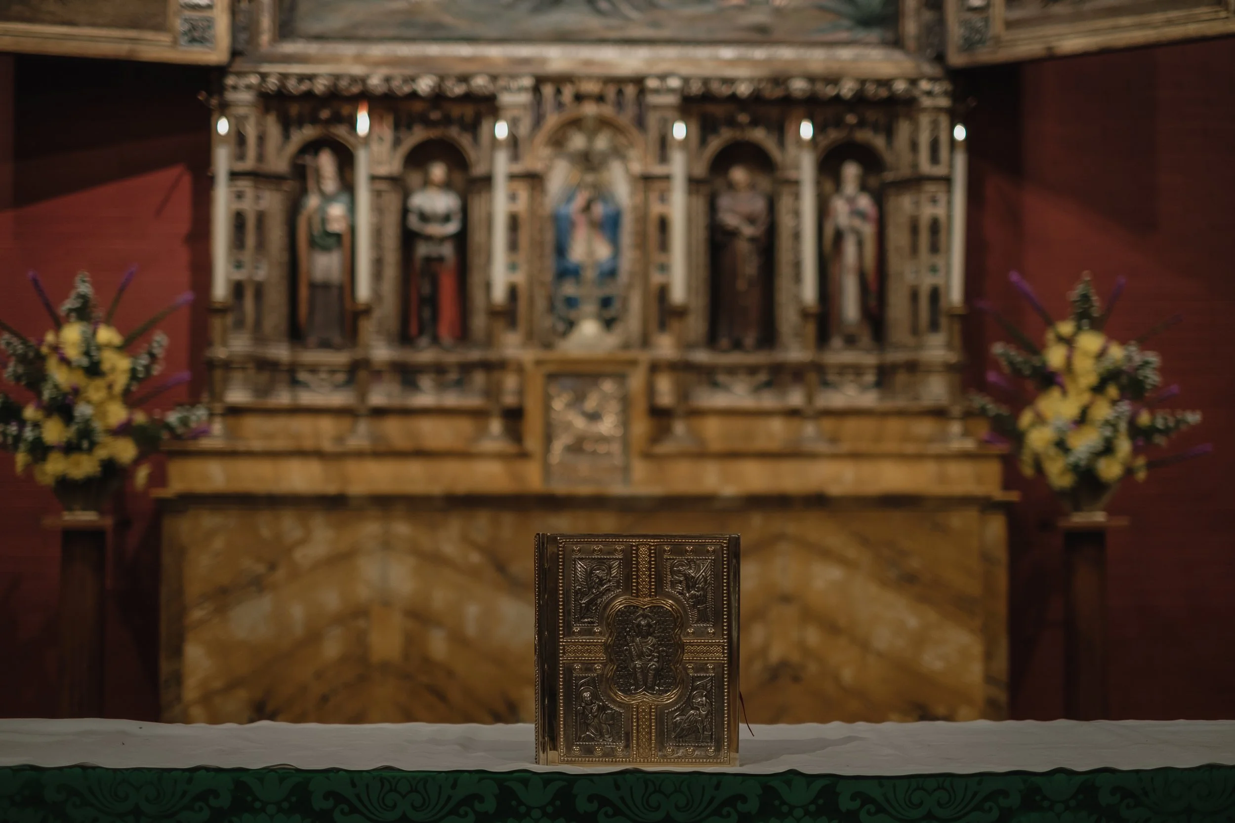 Christmas Day Holy Eucharist