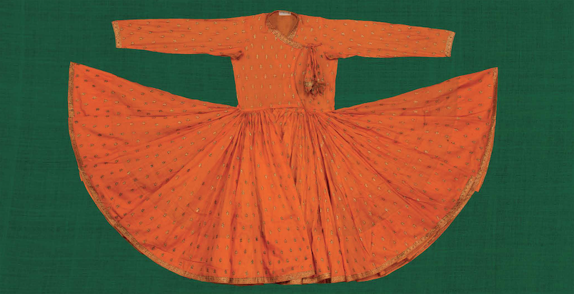 India in Fashion: The Impact of Indian Dress and Textiles on the  Fashionable Imagination: Bowles, Hamish, Bhandari, Dr. Vandana, Menkes,  Suzy, FEE, Dr. SARAH, KHANNA, PRIYANKA R.: 9780847871100: : Books