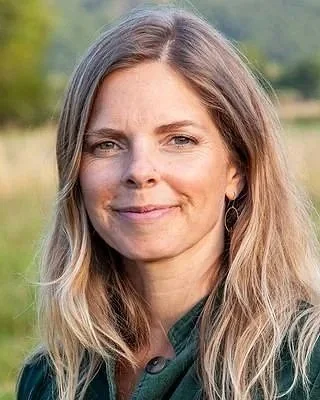 Rebecka Casto Counselor, CMHC, LCPC, SEP