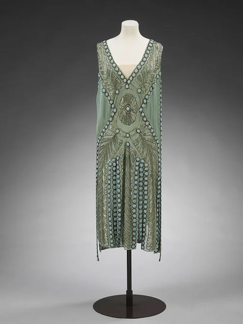 Silk georgette and glass beaded Salambo dress, Jeanne Lanvin Paris, 1925. Previously owned by Miss Emilie Grigsby. Given by Lord Southborough, Victoria and Albert Museum, London