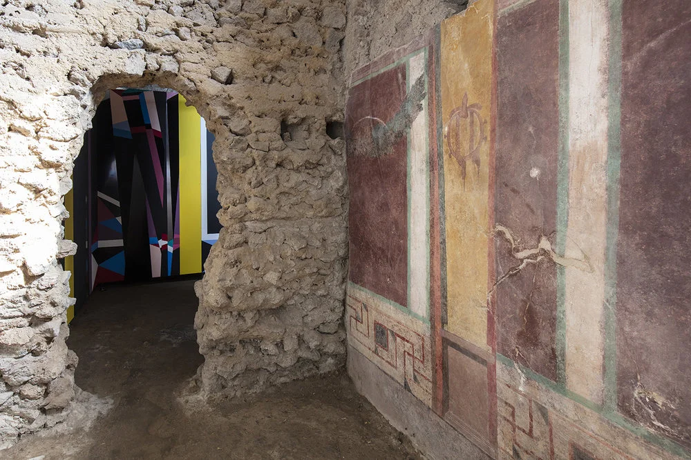 Installation Expanded Interiors at Pompeii - photo Amedeo Benestante