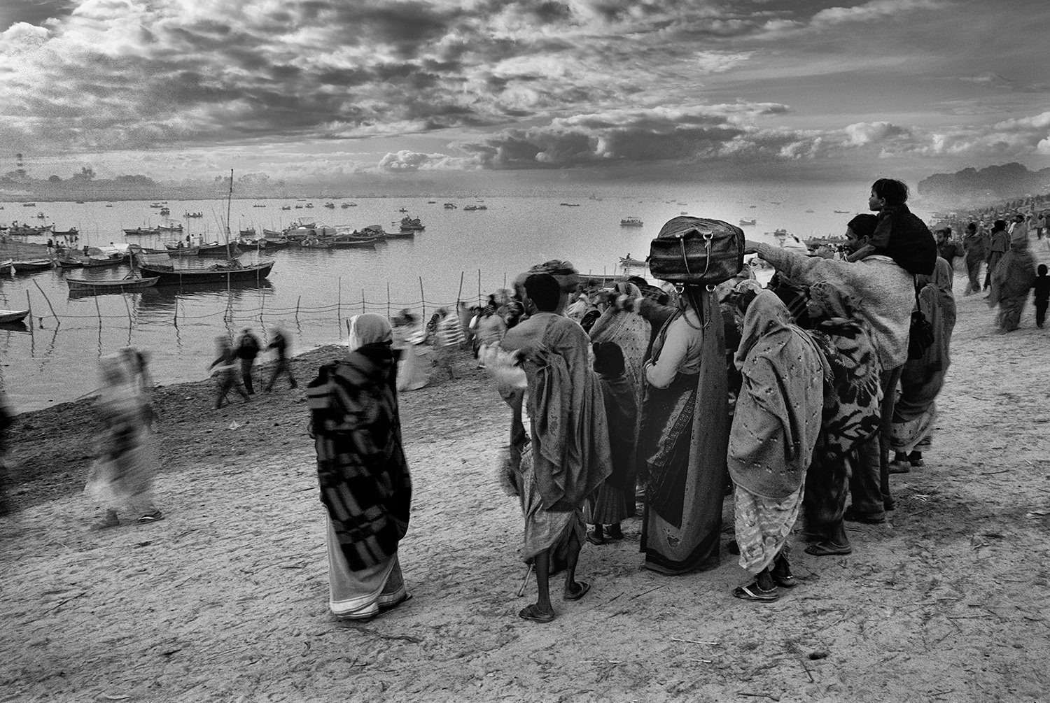 A group of pilgrims at the Allahabad Kumbh Mela in India a major pilgrimage and festival in Hinduism Photography Pierre Toutain-Dorbec.jpg