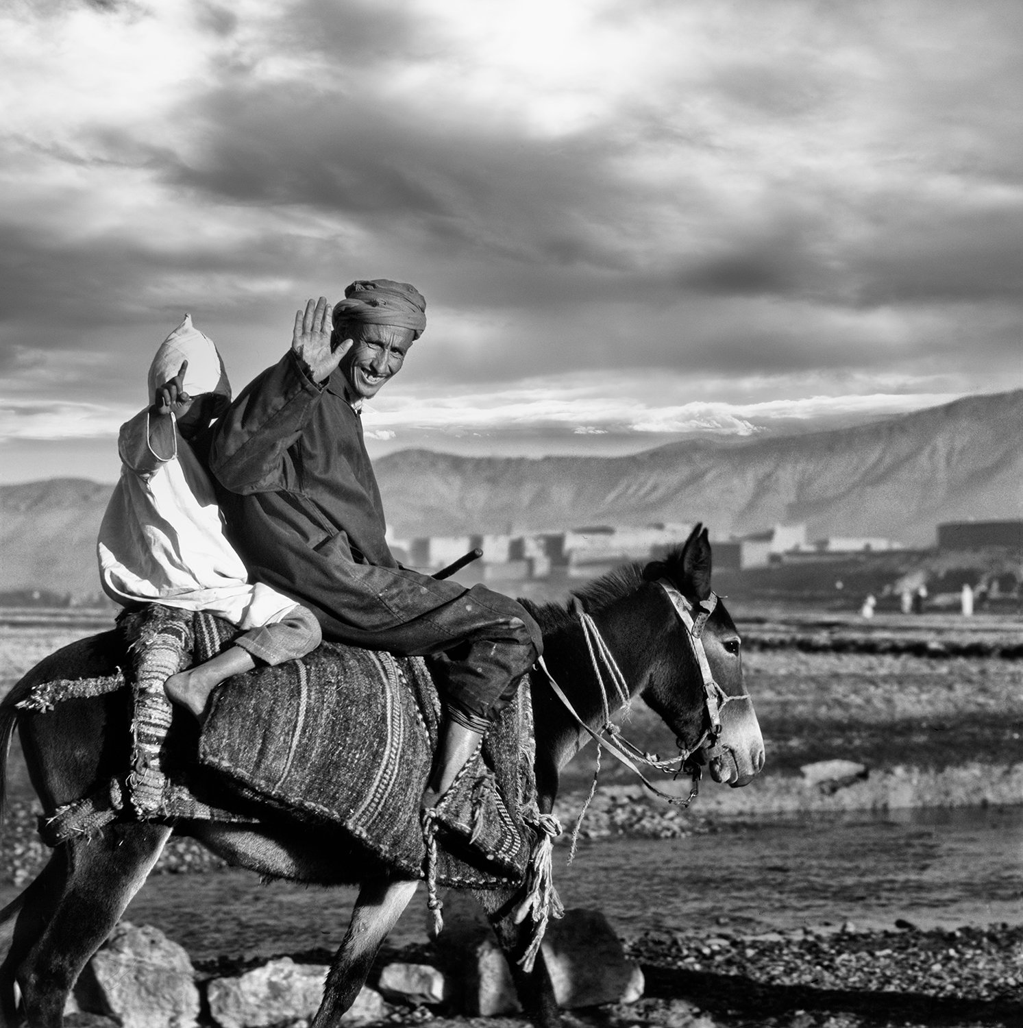 Going to the market in Imilchil a village located in the Atlas Mountains of Morocco circa 1979 Photography Pierre Toutain-Dorbec.jpg