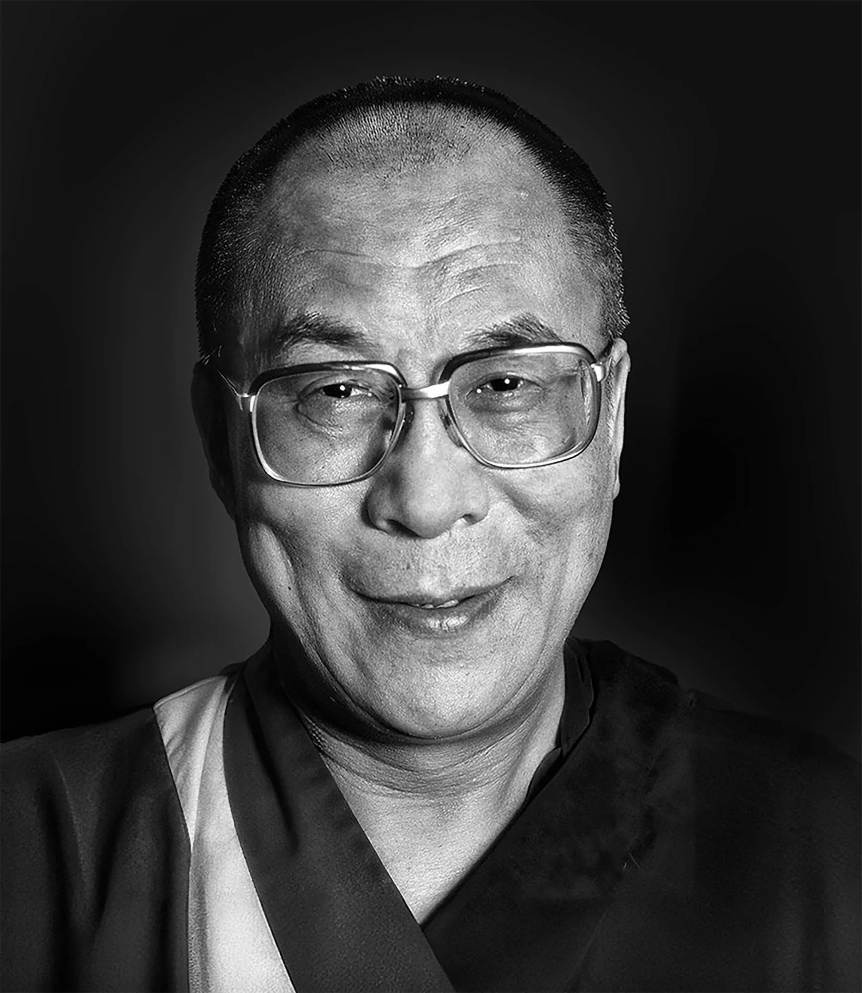 Dalai-Lama-1980s-photo-by-Pierre-Toutain-Dorbec-1980s.jpg