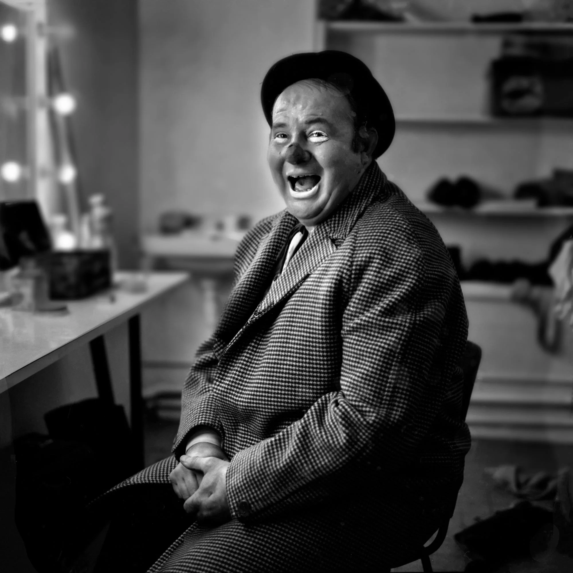 Andre-Gruss-dit-Dede-Clown-#1-France-1970s-Photo Pierre Toutain-Dorbec.jpg
