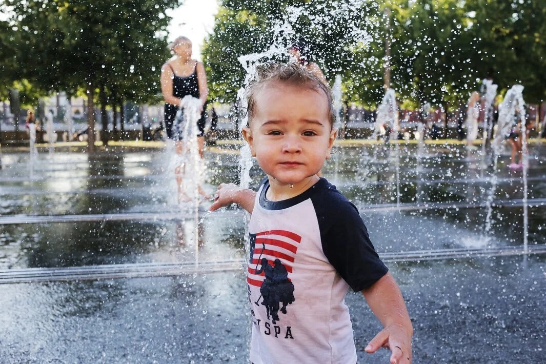 Fountains, river, ship, Moscow