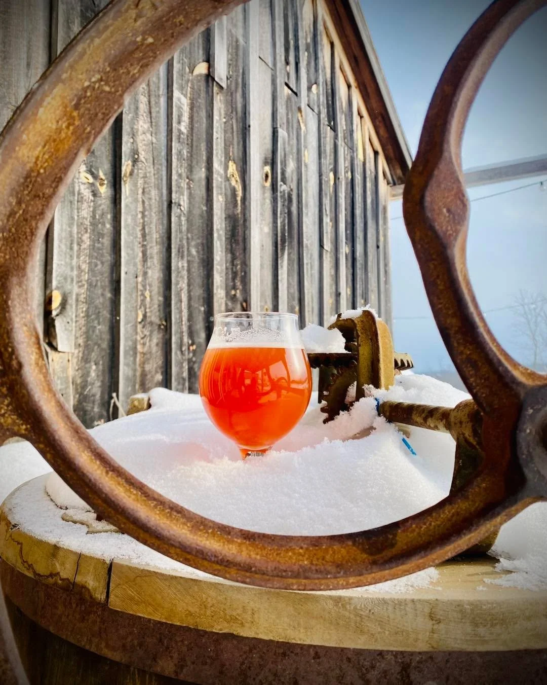 🚨New beer alert&hellip; 

The Yellow Crab 4.9% abv

Neither yellow nor fishy, this beer, proudly named by our daughter, is a sour blended with a wheat beer, featuring bright tart cherry and a soft touch of sweetness. 

We premiered this beer at the 