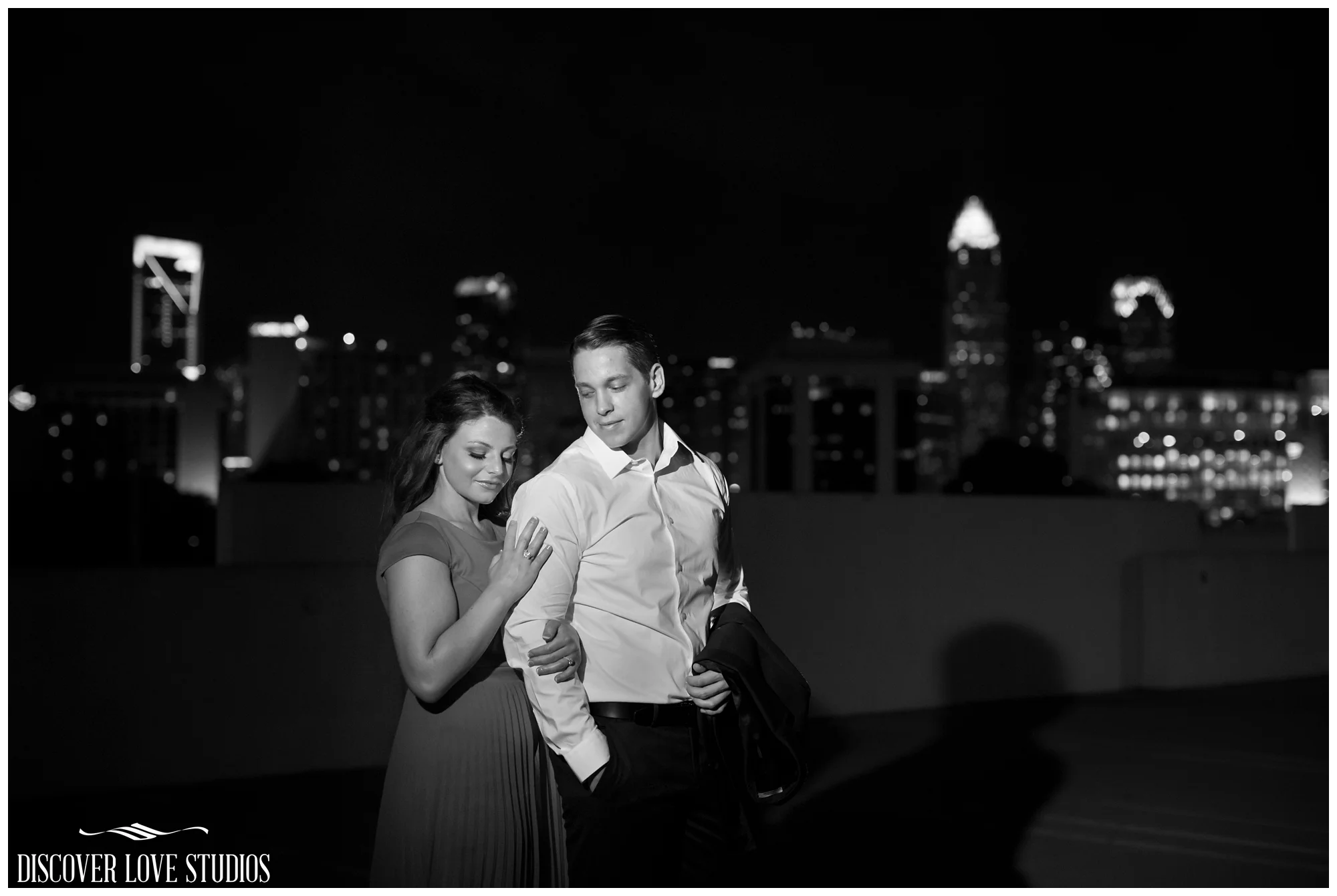 TiffanyBobbyEngagementSessionTreehouseVineyardsMonroeUptownCharlotteNCDiscoverLoveStudios_0025.jpg