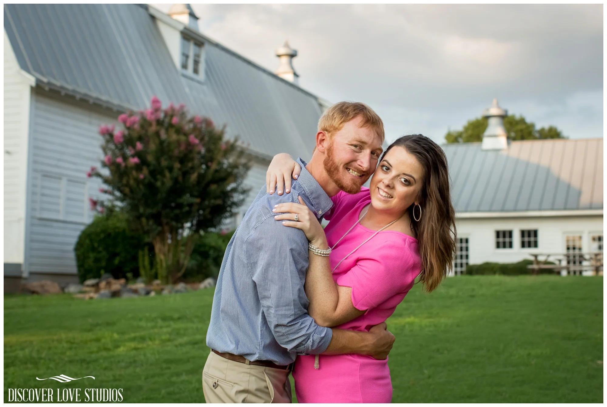 LizzieKodyDairyBarnEngagementSessionFortMillSCDiscoverLoveStudios_0021.jpg