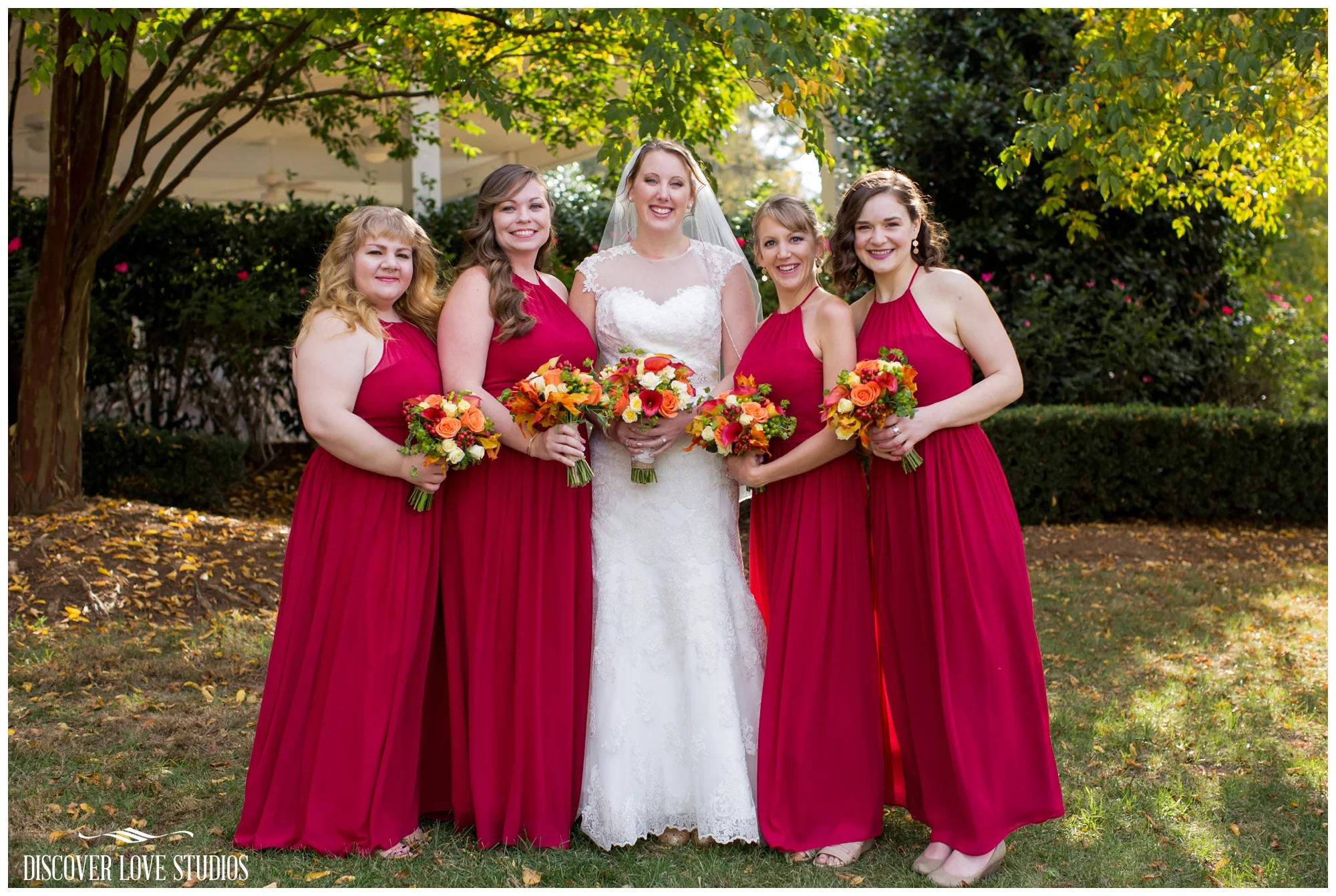 KellyDuaneCamelliaGardensWeddingMonroeNCDiscoverLoveStudios_0025.jpg