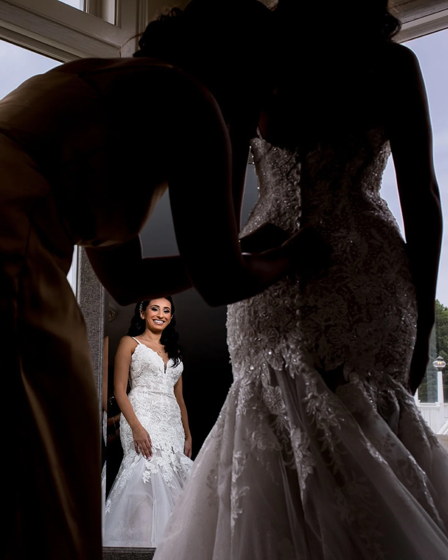 Still playing catch-up! Even though it was a while ago, this whole wedding was such a vibe! From their adorable obsession with each other to the incredibly beautiful Coptic Christian ceremony and their perfect first dance, @ms_rezkilla_ and @michael_