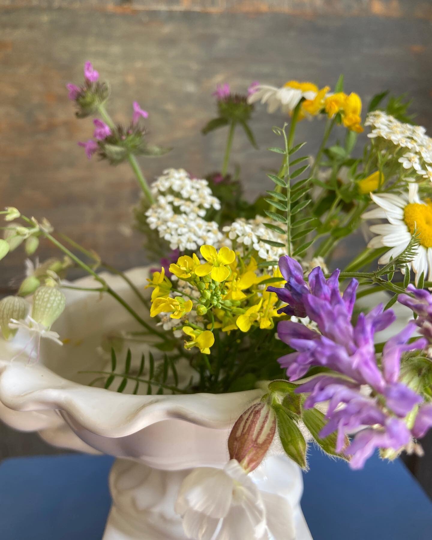 @strawhouseherbs is hosting their first Garden Festival this weekend with guest vendors and a great selection of short lectures. My flower vessels, candleholders and miniatures are inside as usual! #shopsmall #shoplocal #makersgonnamake #makersofinst