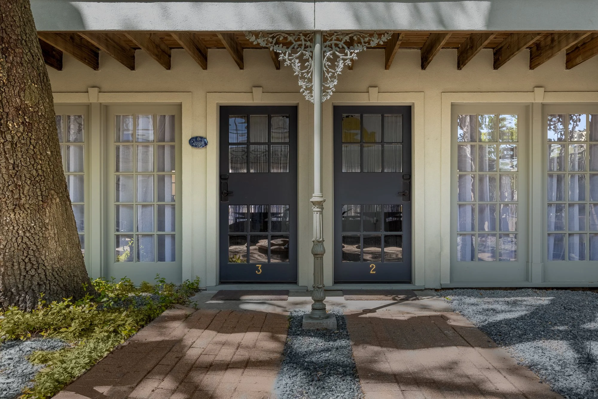 Gallery — La Colombe d'Or - A luxury boutique hotel in Houston, TX — La ...