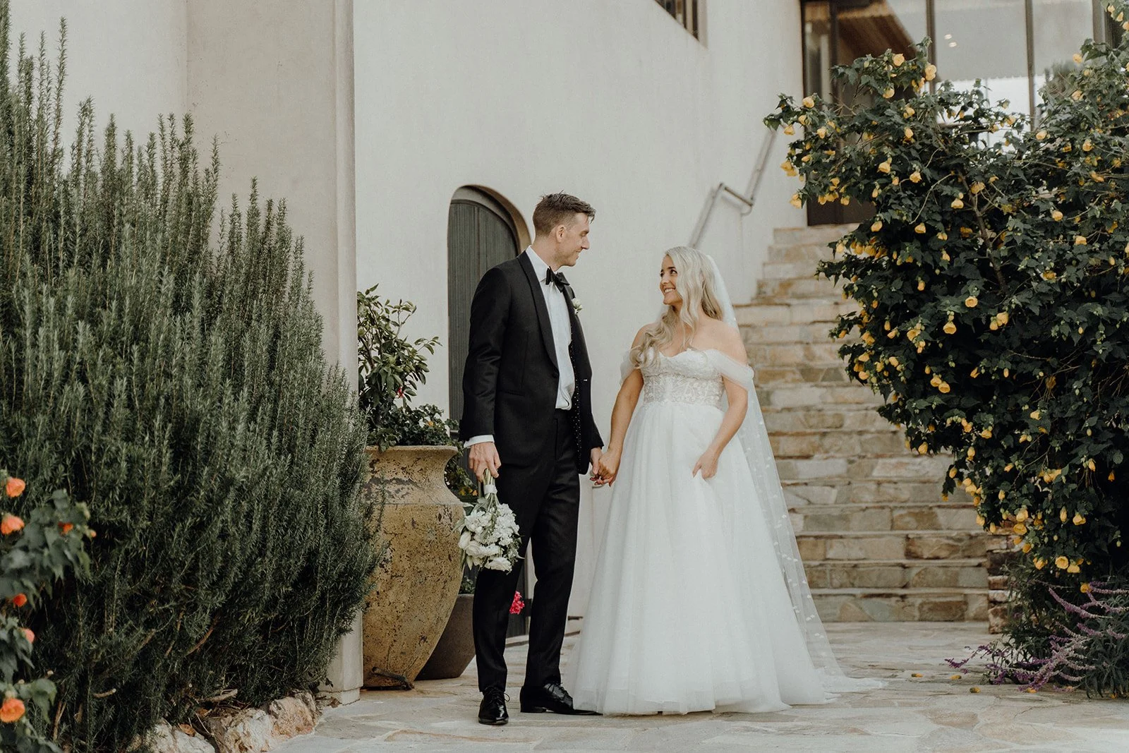 RACHAEL&LUKE_671_websize.jpg